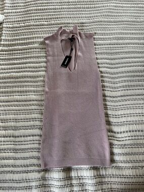 Express Ribbed Keyhole Tank Top - Dusty Mauve